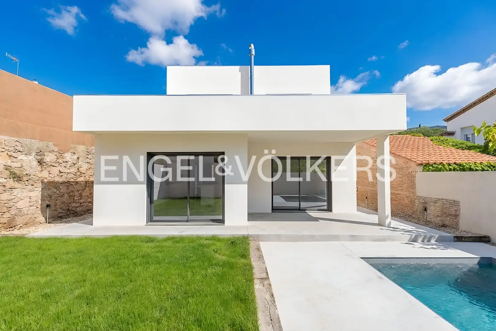 Vista exterior de Casa o chalet en venta en Matadepera con Calefacción, Parquet y Terraza