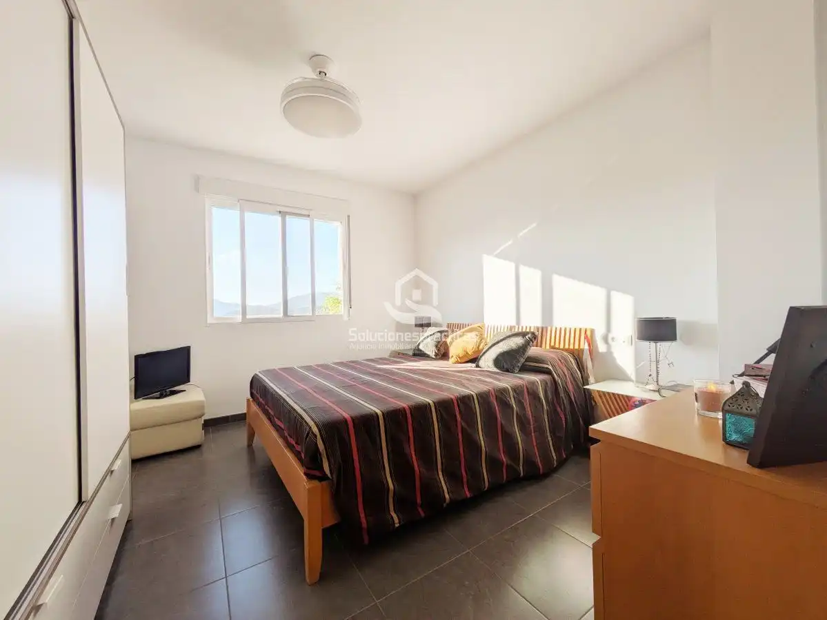 Habitación de Ático en venta en Los Villares con Aire acondicionado, Terraza y Trastero