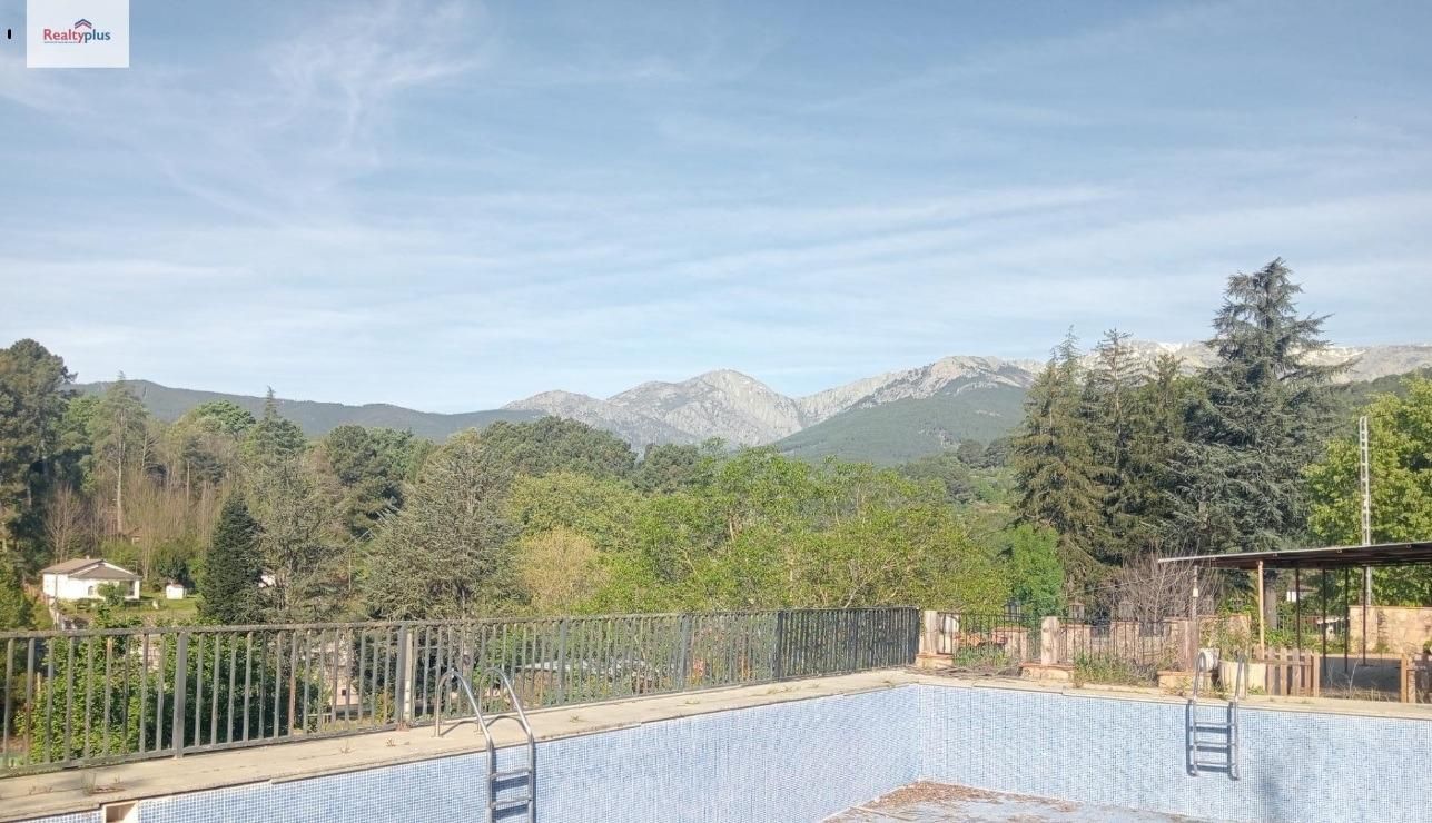 Piscina de Casa o xalet en venda en Arenas de San Pedro amb Jardí privat, Terrassa i Piscina