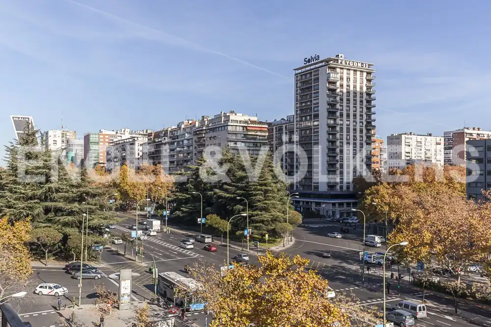 Vista exterior de Pis de lloguer en Madrid amb Aire condicionat, Calefacció i Parquet