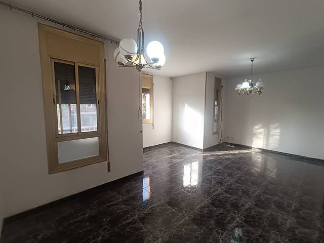 Piso en Venta en Avinguda de la Verge de Montserrat en Centre