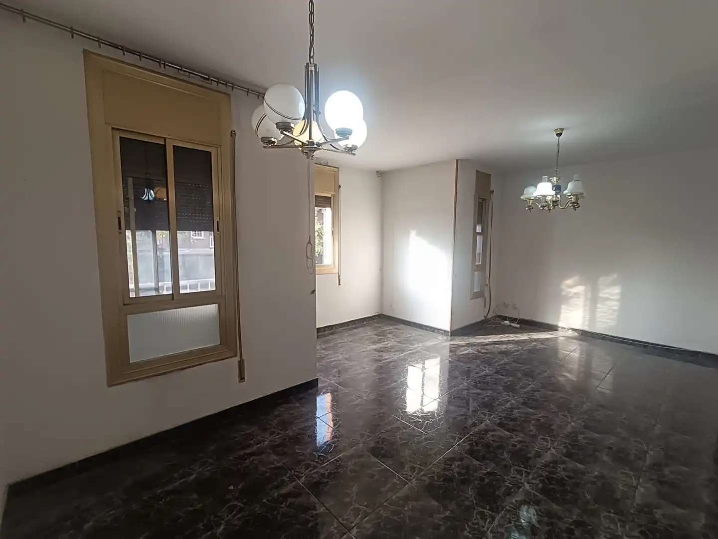 Sala de estar de Piso en venta en El Prat de Llobregat con Balcón