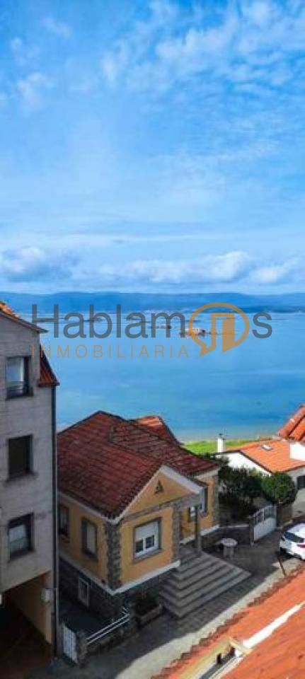Flat for sale in Vilanova de Arousa  with Heating, Storage room and Furnished