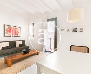 Exterior view of Flat to rent in  Barcelona Capital  with Air Conditioner, Heating and Furnished