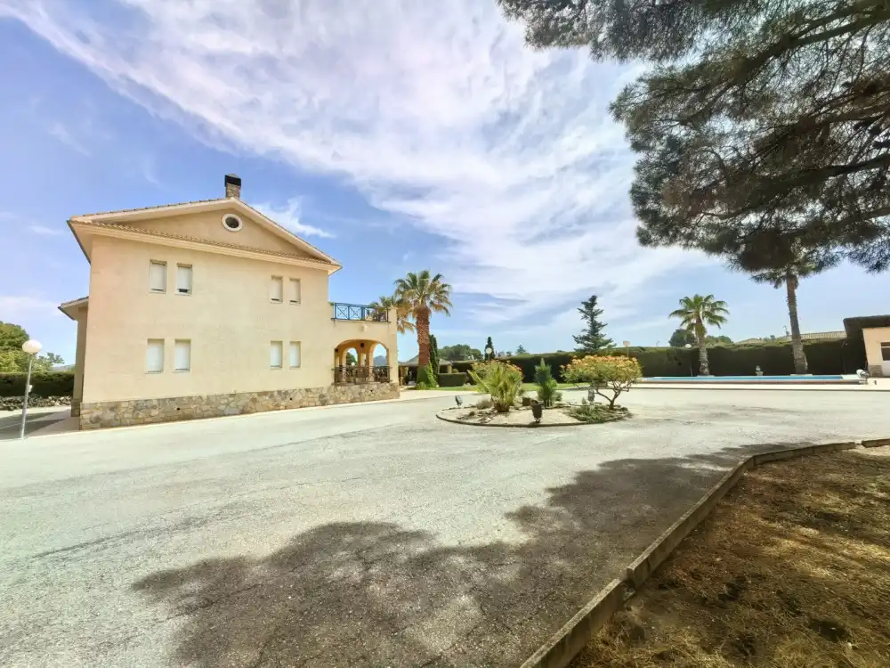 Casa o xalet en venda a N/A, -1, Yecla