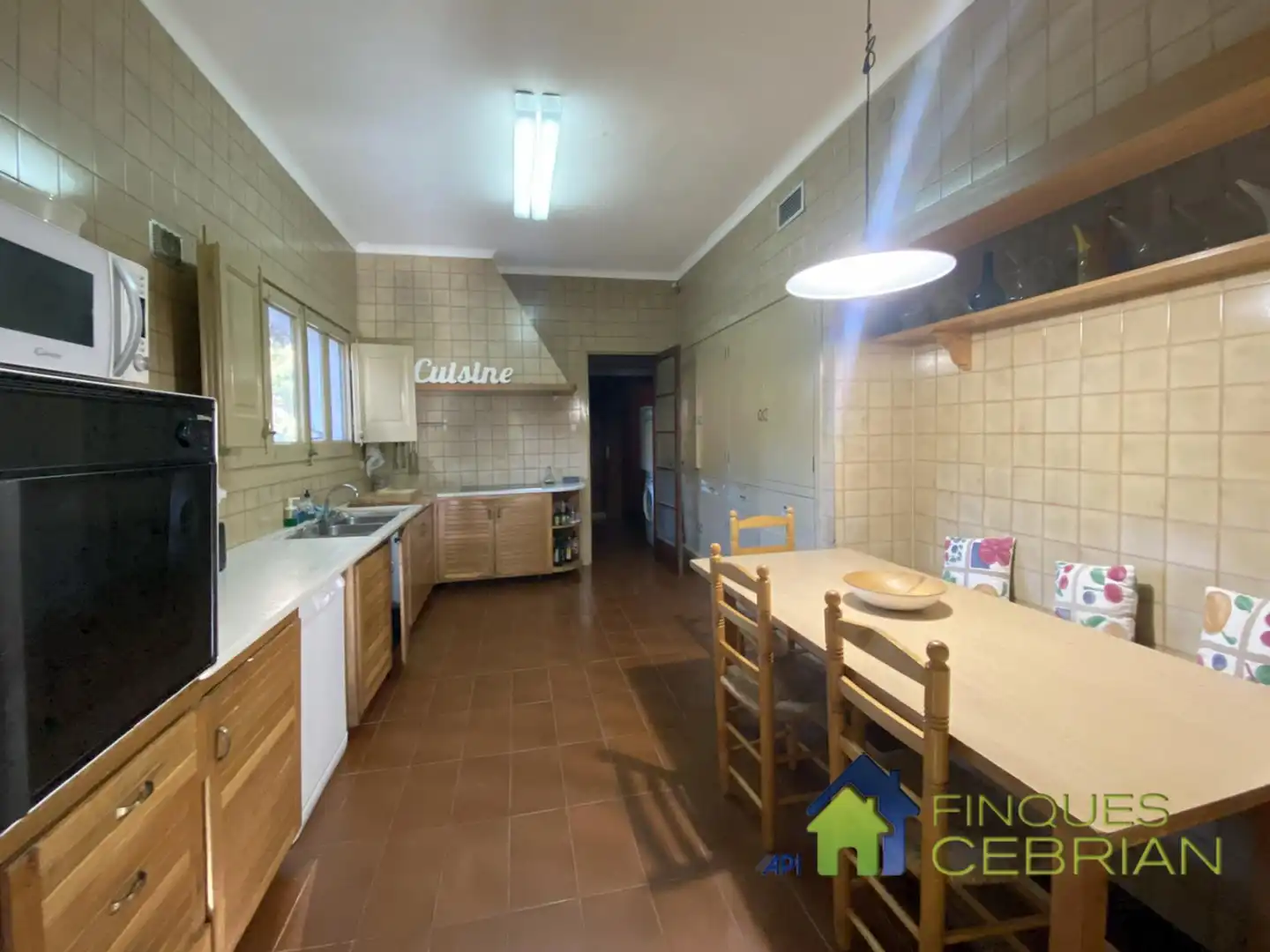 Cocina de Finca rústica en venta en Alella con Calefacción