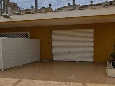 Local comercial en venda a Puerto Deportivo