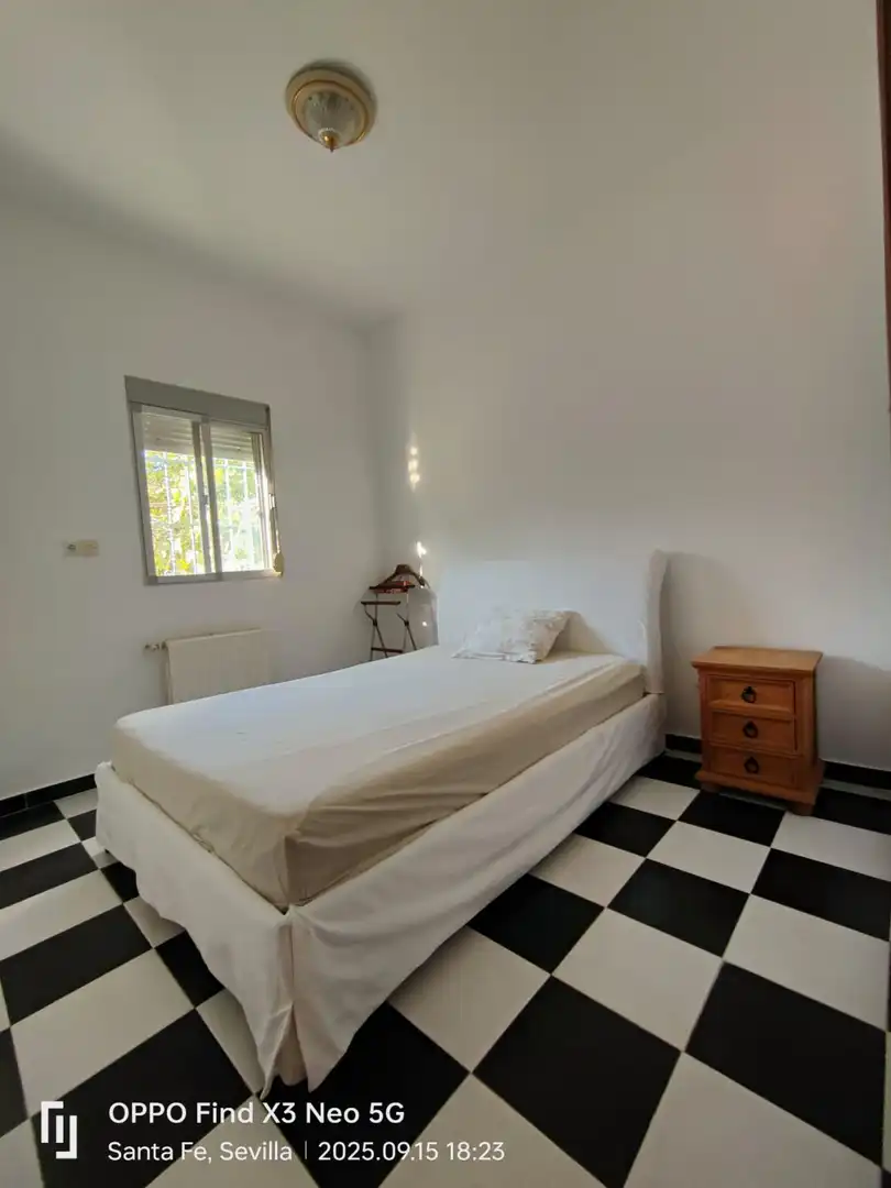 Habitación de Casa o chalet en venta en Carmona con Terraza