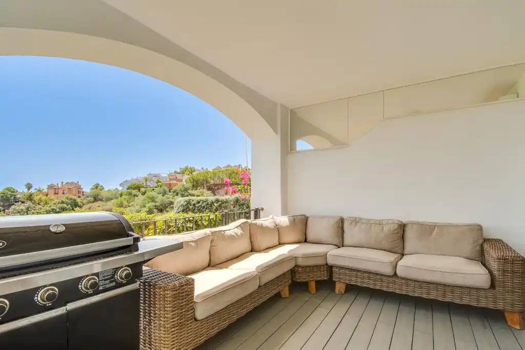 Terraza de Planta baja de alquiler en Benahavís con Aire acondicionado, Terraza y Amueblado