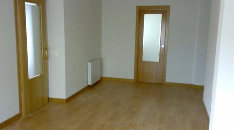 Foto 2 de Piso en venta en Calle Mayor, 3, Mozárbez, Salamanca