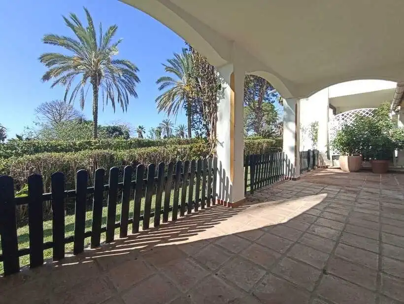 Terraced house with pool for sale in Manilva Pueblo, imagen 21