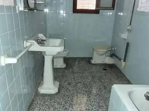 Bany de Pis en venda en La Nucia amb Moblat