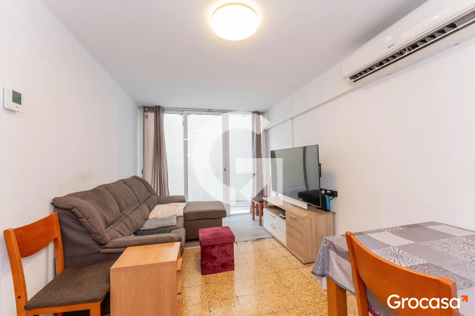 Sala d'estar de Pis en venda en Cornellà de Llobregat amb Aire condicionat, Calefacció i Traster
