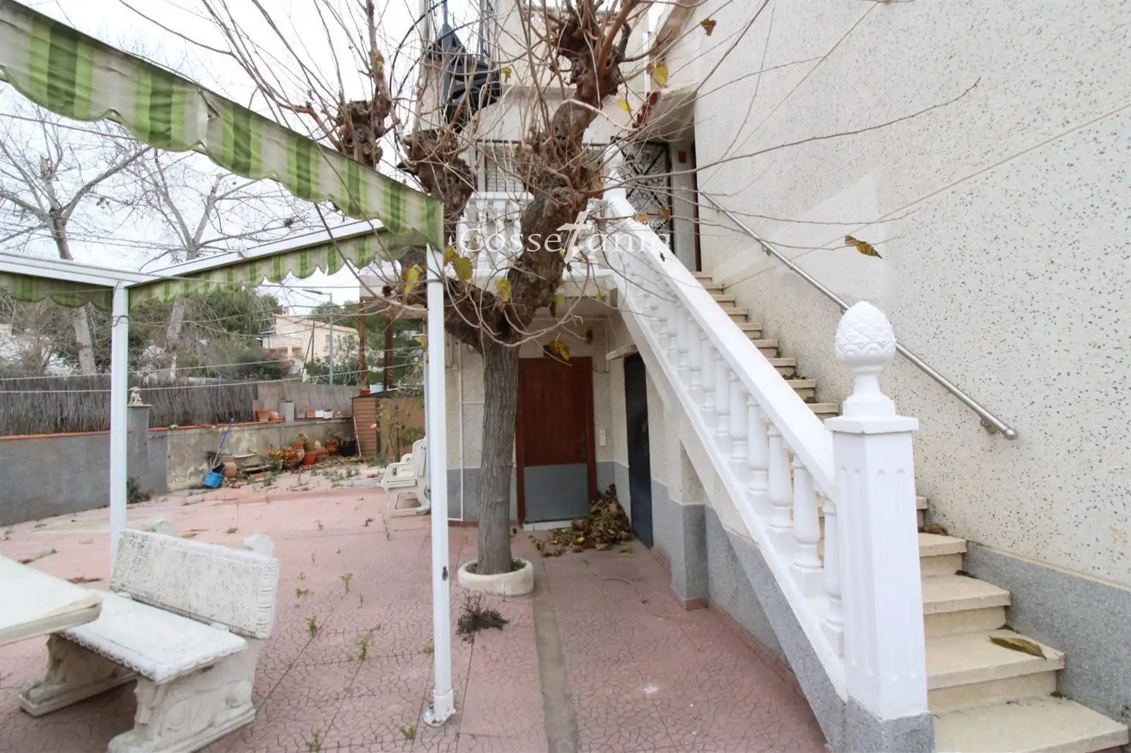 Vista exterior de Casa adosada en venda en Cunit amb Aire condicionat, Calefacció i Terrassa