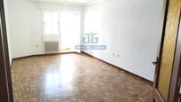 Living room of Flat for sale in Villaquilambre  with Heating, Parquet flooring and Storage room
