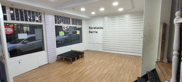 Local comercial en Alquiler en Calle Gipuzkoa Kalea, 18 en Centro