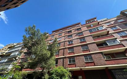 Exterior view of Flat for sale in  Zaragoza Capital  with Air Conditioner, Heating and Furnished