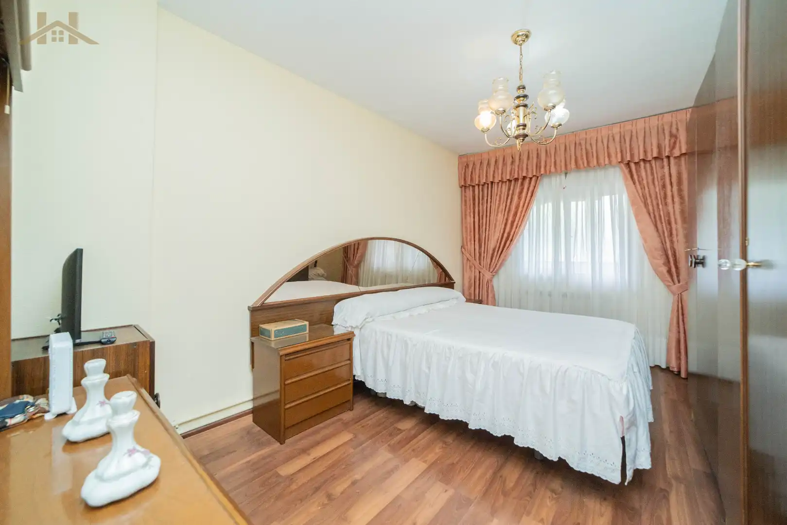Flat with terrace for sale in Calle de la Reina Mercedes, imagen 8
