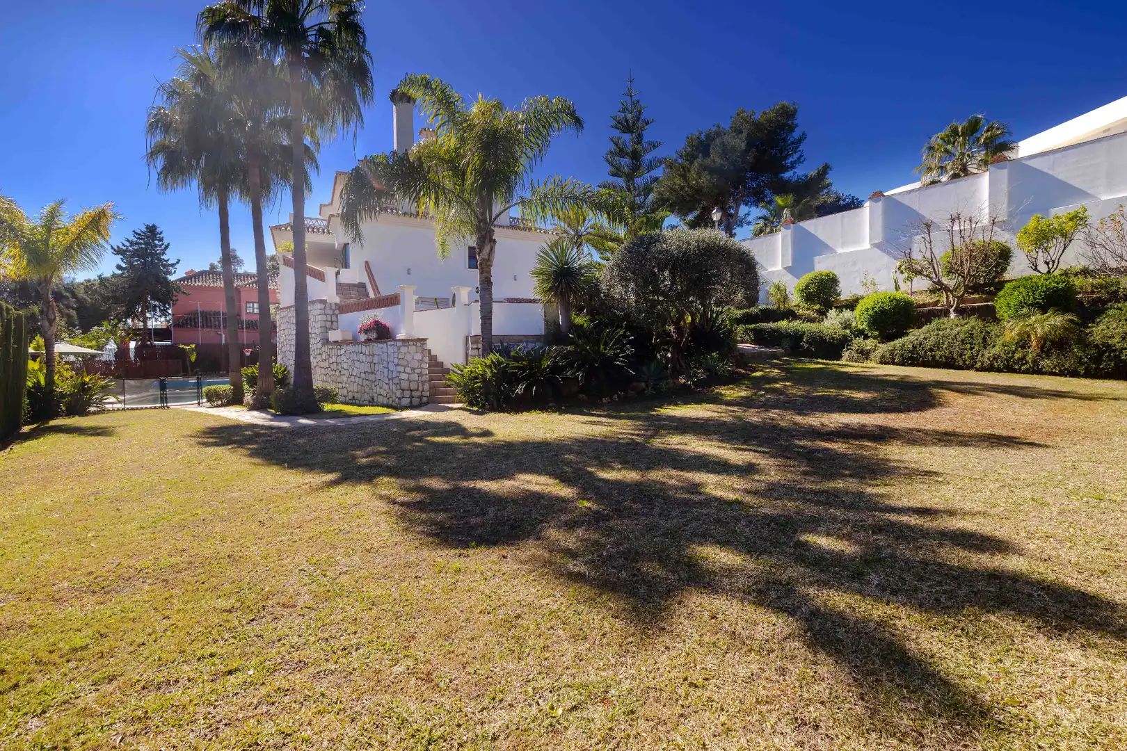 Jardí de Casa o xalet en venda en Marbella amb Aire condicionat, Jardí privat i Terrassa