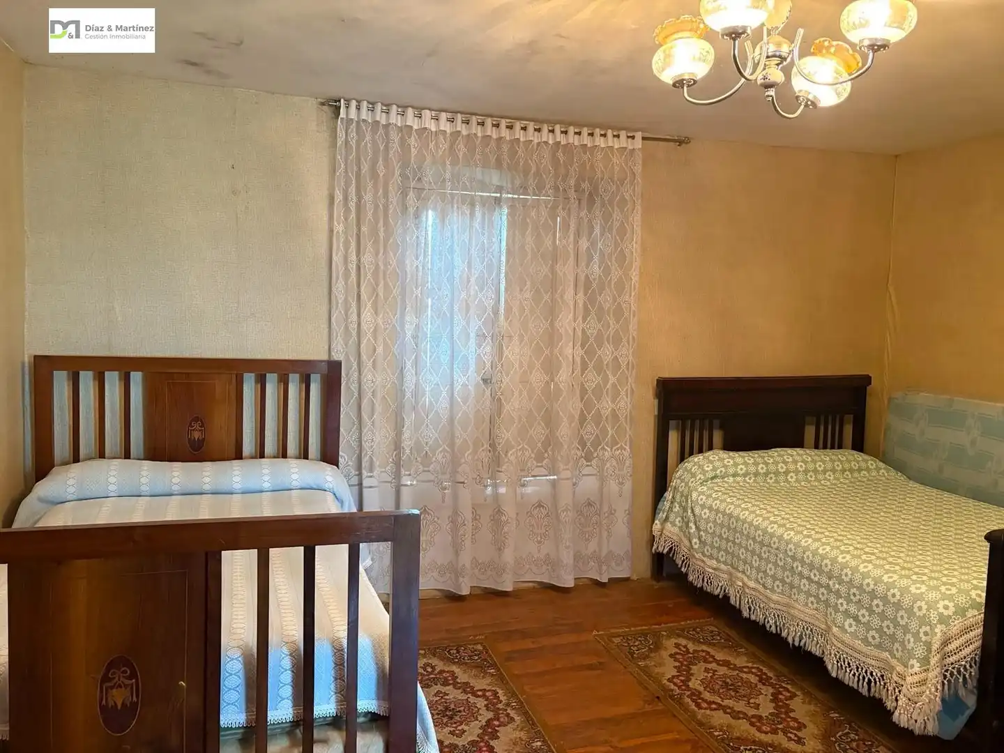 Dormitori de Casa o xalet en venda en Santa Marina del Rey amb Traster