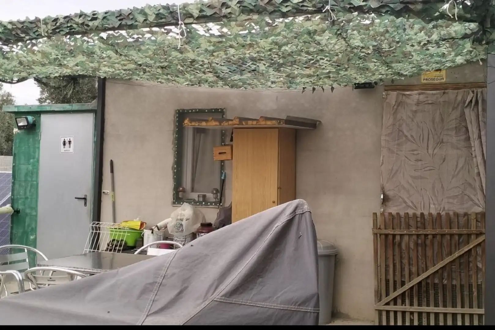 Terraza de Terreno en venta en Sant Climent Sescebes