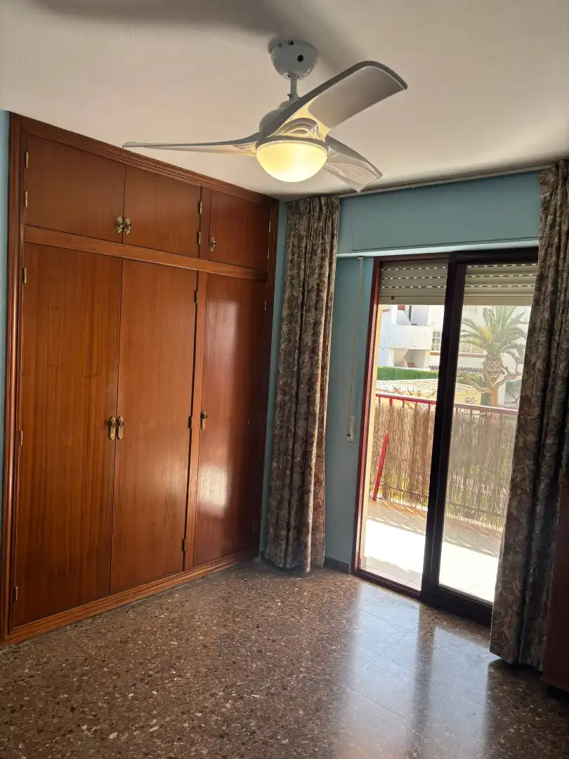 Dormitori de Pis en venda en Sagunto / Sagunt amb Aire condicionat, Jardí privat i Terrassa