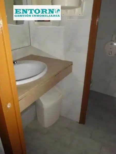 Local comercial en venda a Santa Perpètua de Mogoda, imagen 14