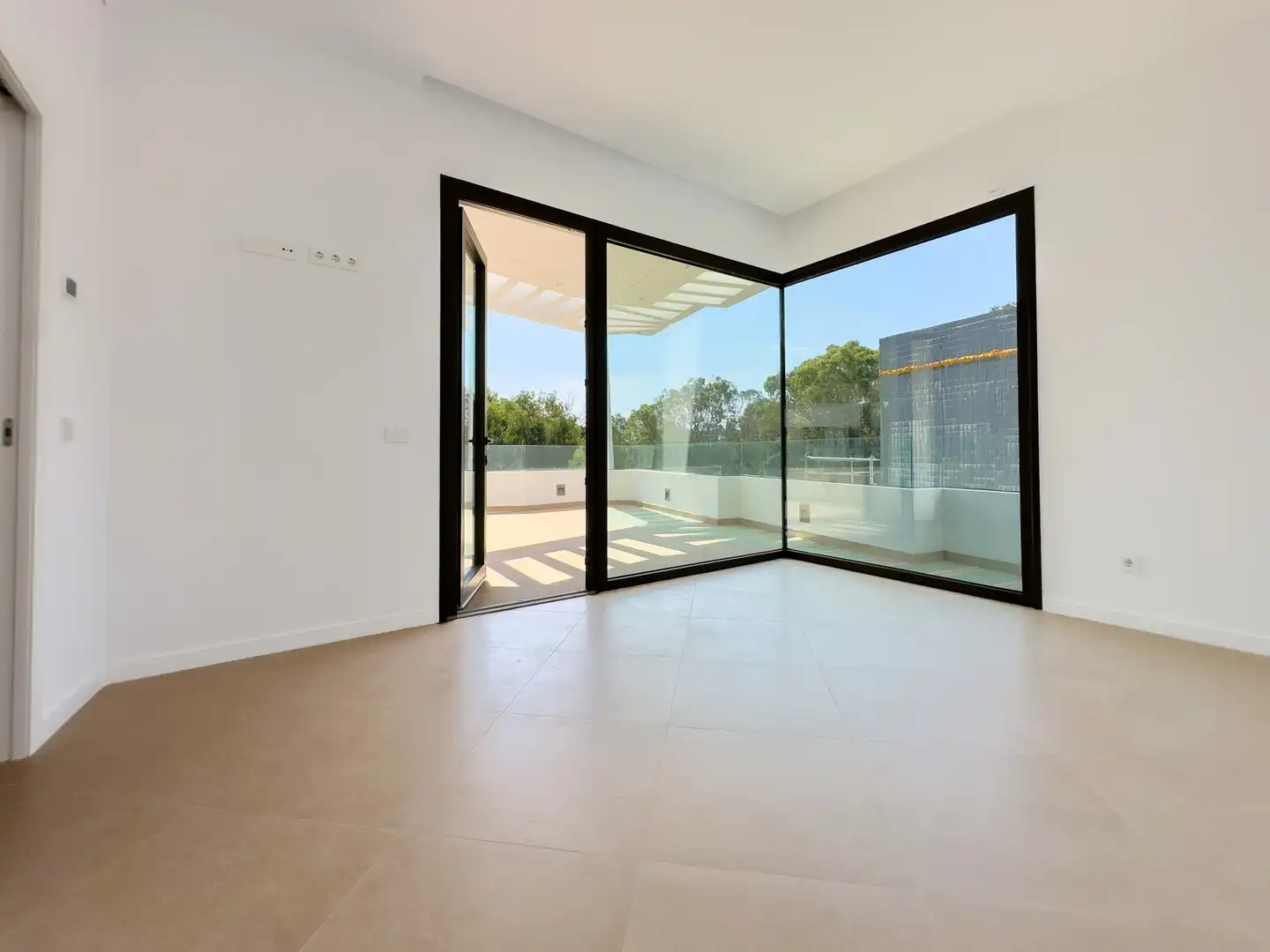 Terraza de Casa o chalet en venta en Estepona con Aire acondicionado, Jardín privado y Terraza