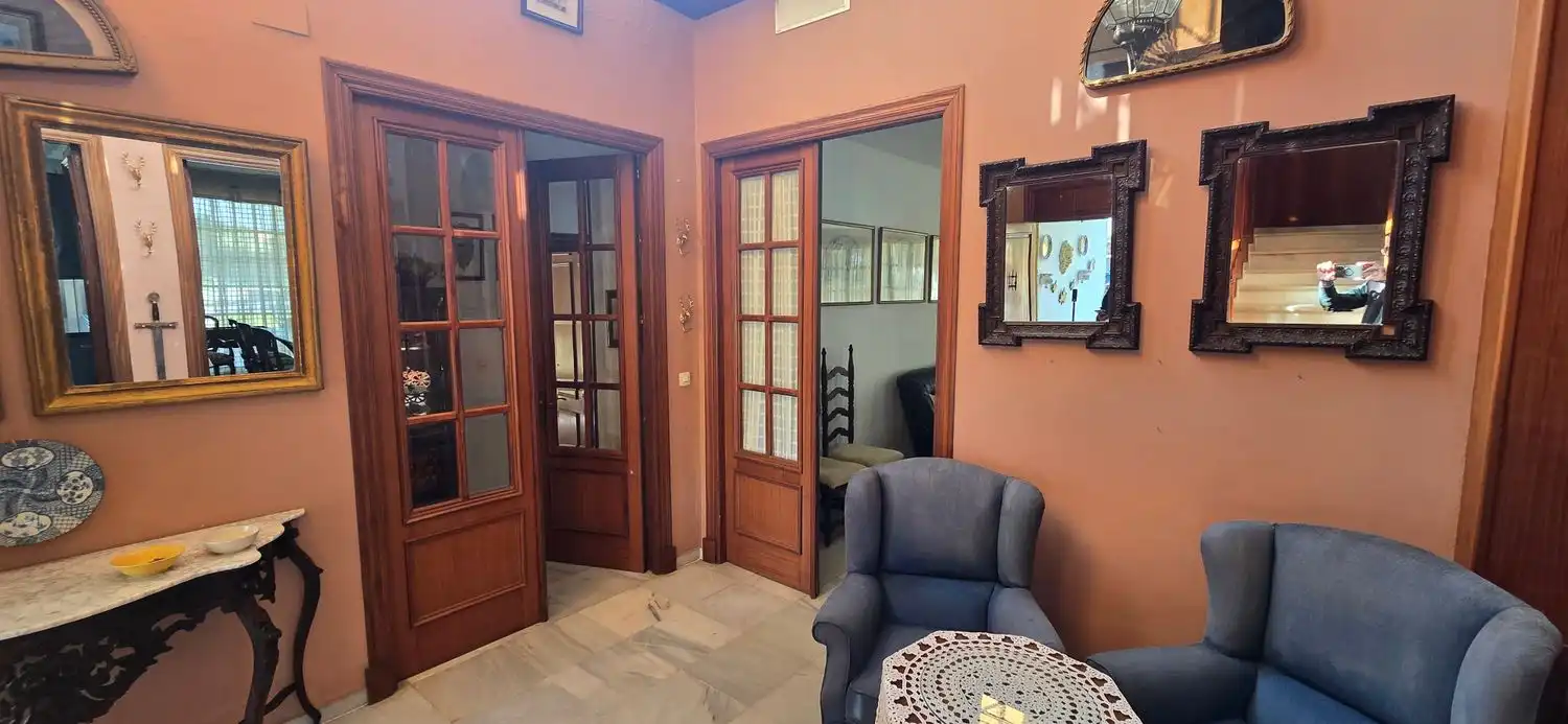 Casa amb balcó en venda a Avenida de  Medina Sidonia, imagen 14