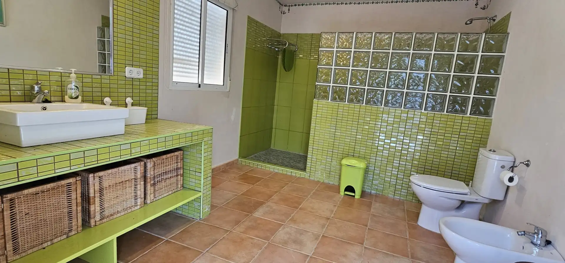Baño de Casa o chalet de alquiler en Totana con Jardín privado, Terraza y Trastero