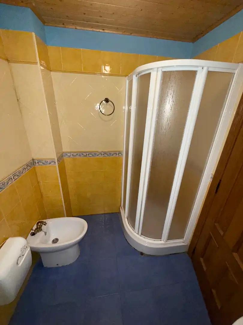 Baño de Finca rústica en venta en Barjas con Calefacción, Amueblado y Balcón