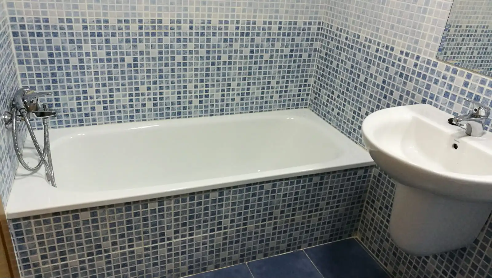 Baño de Piso en venta en Alginet con Aire acondicionado, Calefacción y Terraza