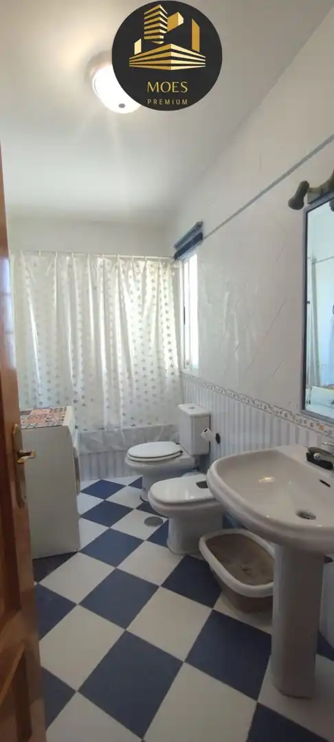 Bathroom of Houses for sale in Jaén  with Air Conditioner, Heating and Terrace
