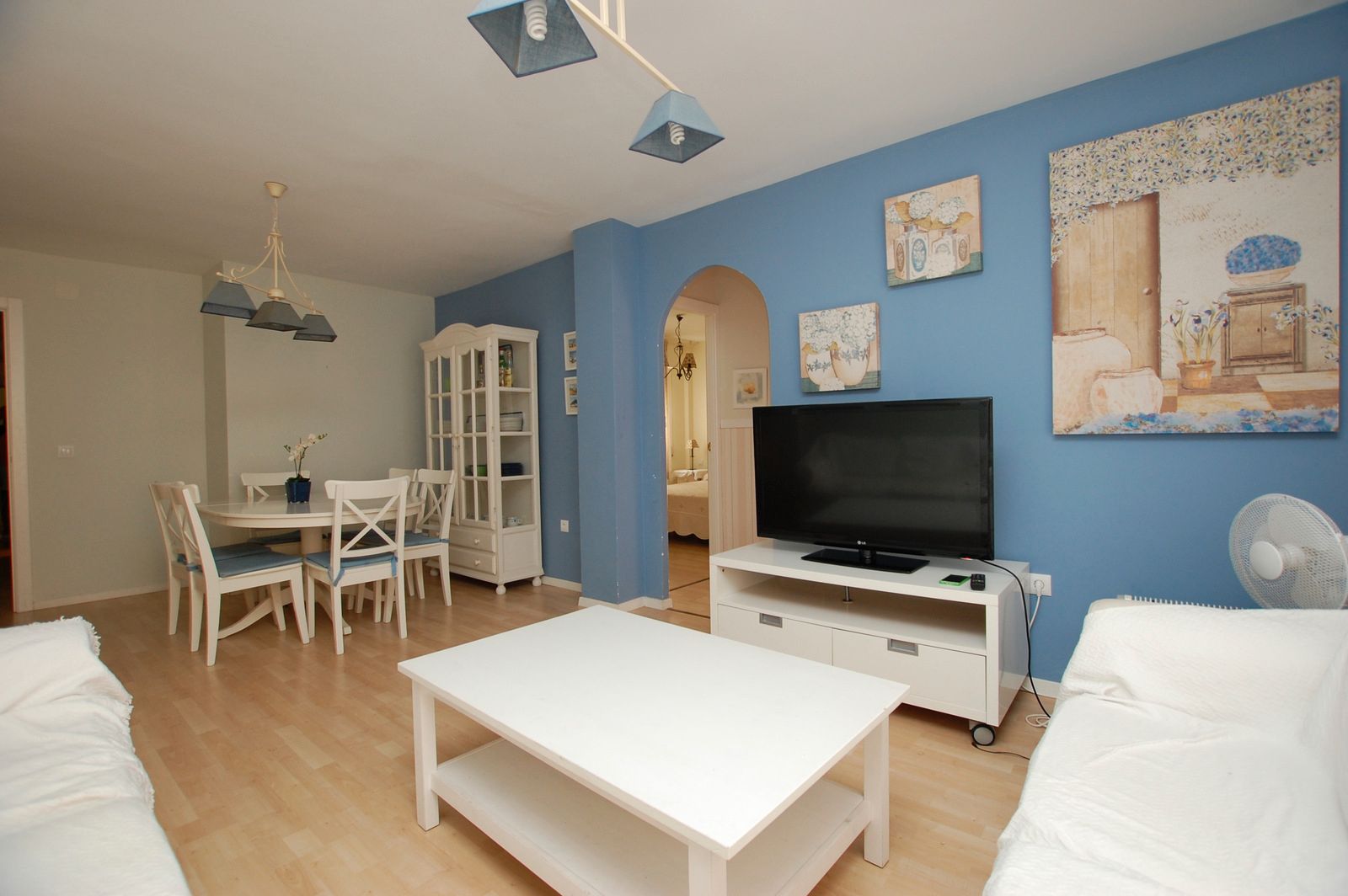 Living room of Flat for sale in Torrevieja  with Furnished