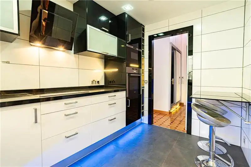 Küche von Wohnung zum Verkauf in  Palma de Mallorca mit Klimaanlage und Terrasse