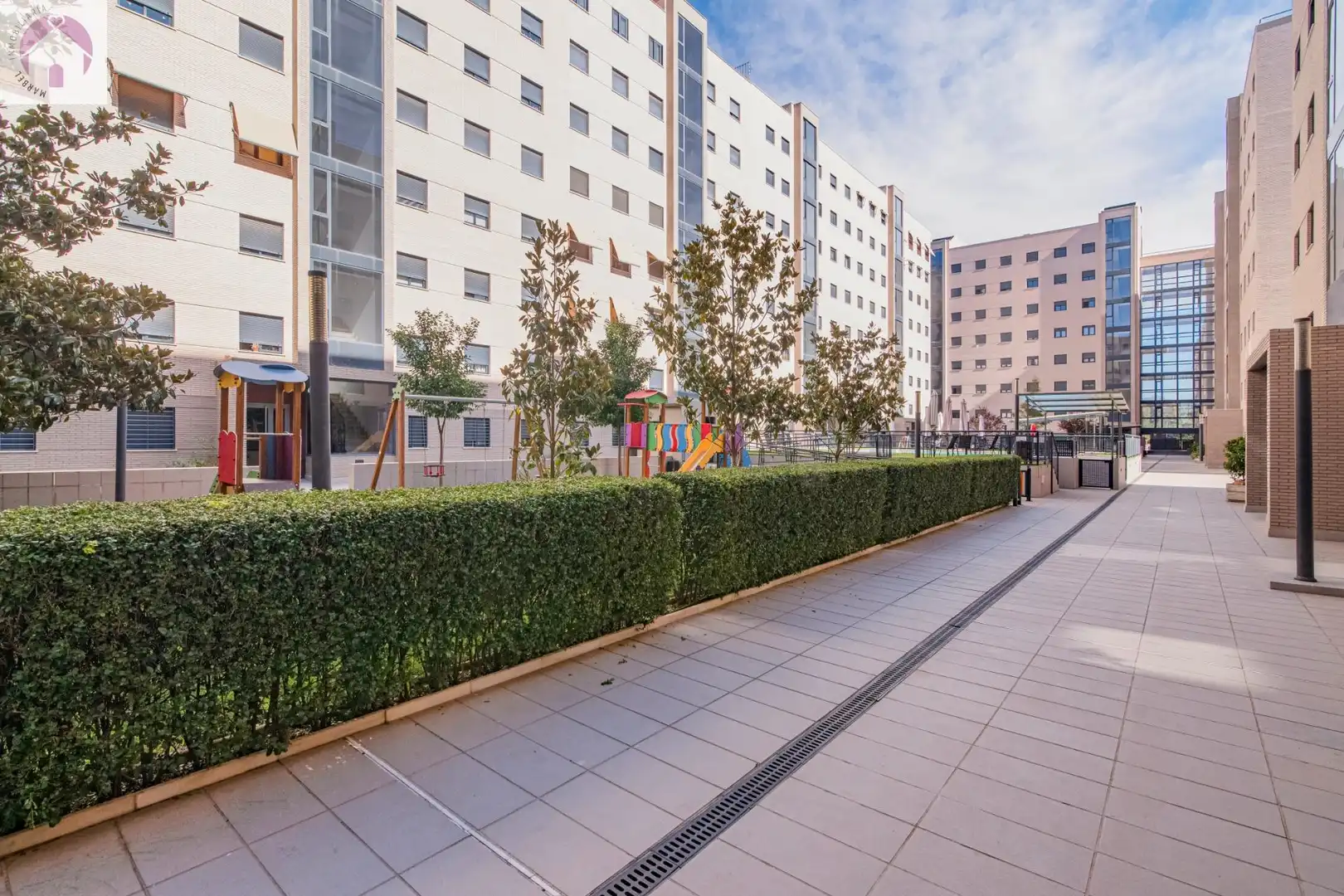 Exterior view of Flat for sale in Granada  with Air Conditioner, Heating and Terrace
