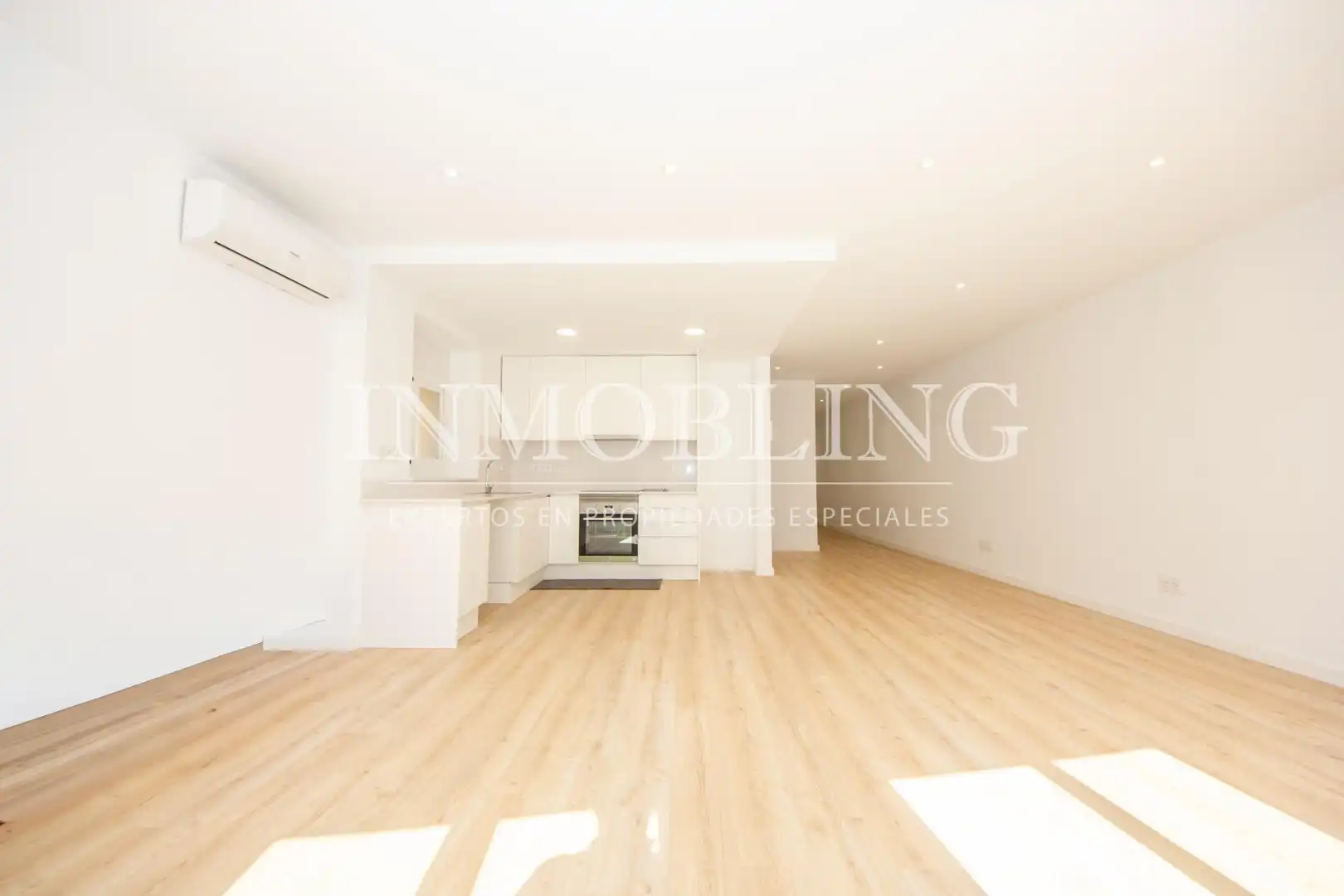 Vista exterior de Piso de alquiler en Mataró con Aire acondicionado y Parquet