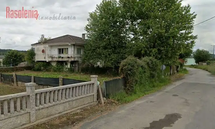 Houses for sale in Sarria  with Heating, Private garden and Storage room