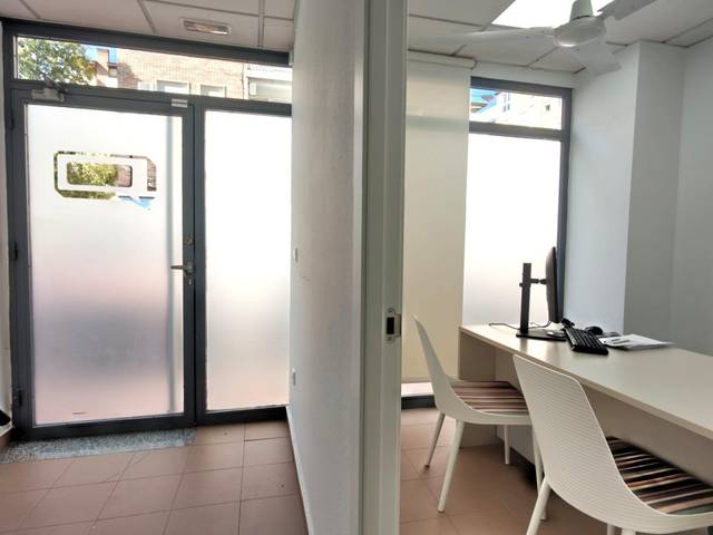 Local comercial en Venta en Calle Pantano de Camarillas en Santa María de Gracia