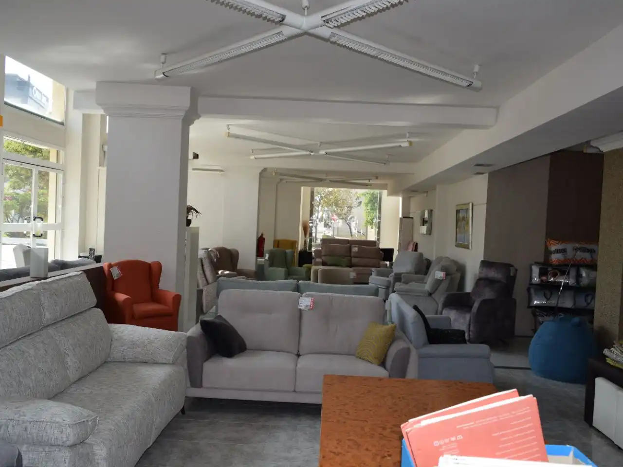 Sala d'estar de Local en venda en Málaga amb Aire condicionat i Calefacció