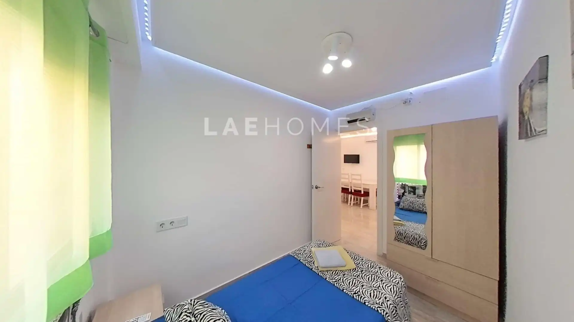 Dormitori de Apartament en venda en Valencia amb Aire condicionat, Calefacció i Moblat