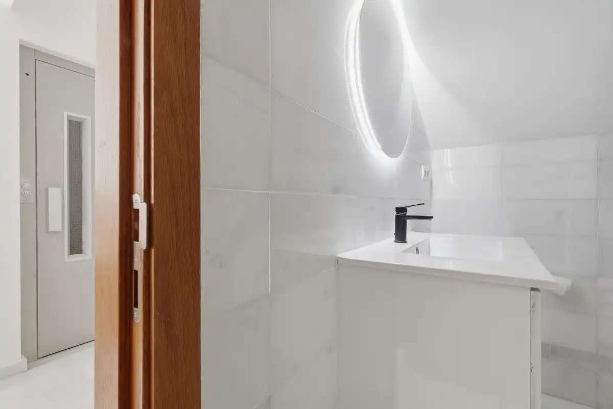 Baño de Casa o chalet en venta en Estepona con Terraza, Piscina y Balcón