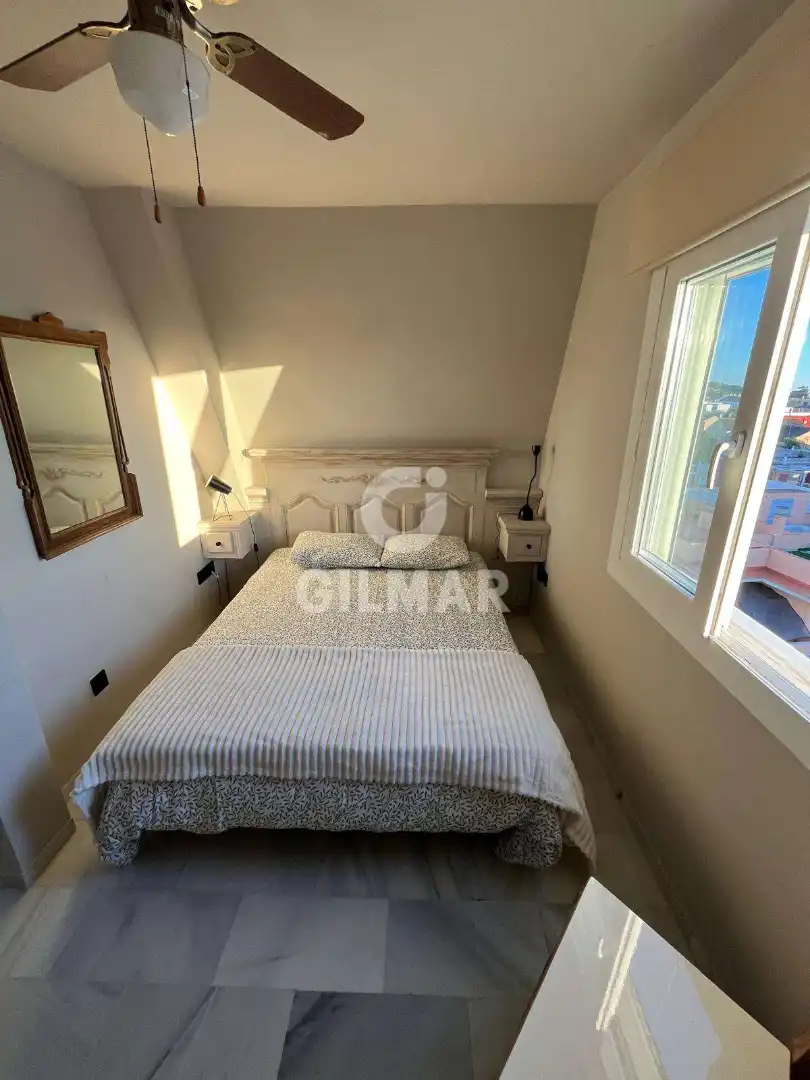 Schlafzimmer von Wohnung zur Miete in El Puerto de Santa María mit Klimaanlage, Heizung und Terrasse