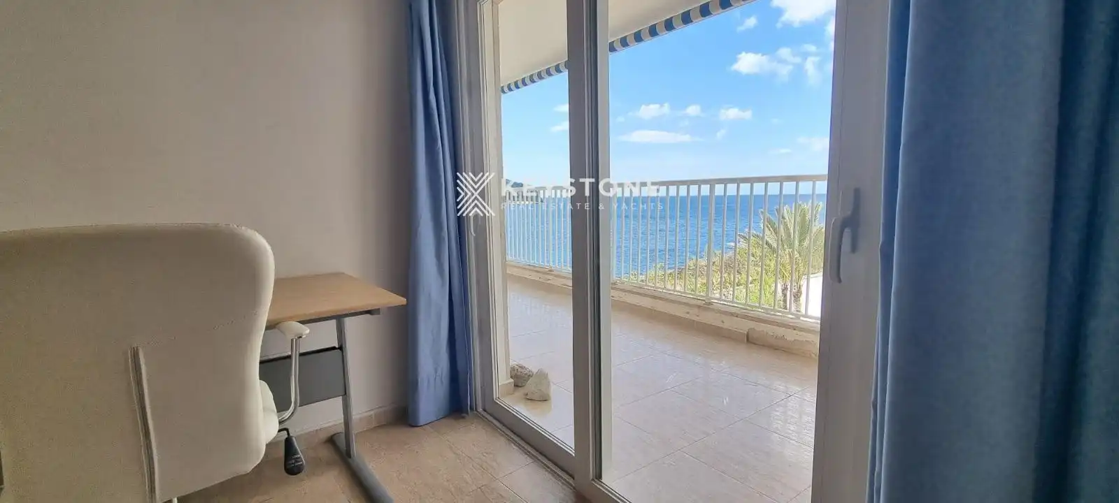 Flat for rent in N/A, Población de Arroyo