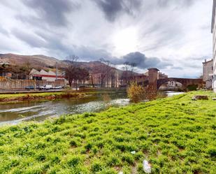 Exterior view of Single-family semi-detached for sale in Balmaseda  with Heating, Terrace and Balcony