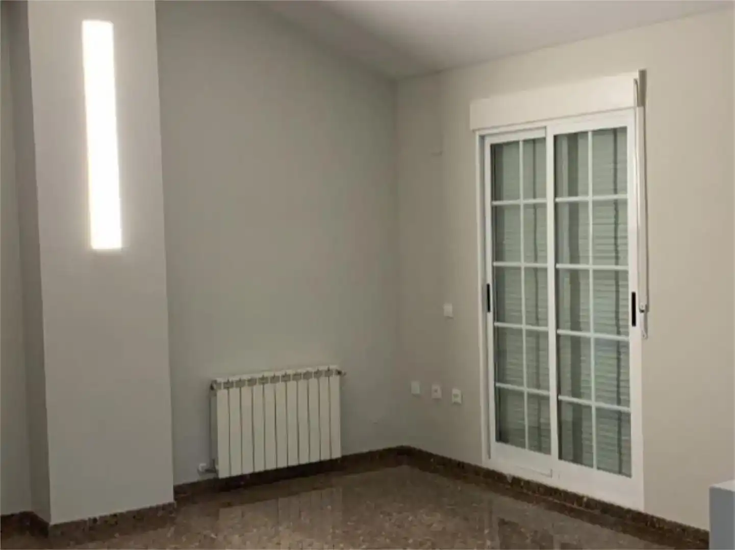 Bedroom of Detached homes for sale in  Valencia Capital  with Air Conditioner and Balcony