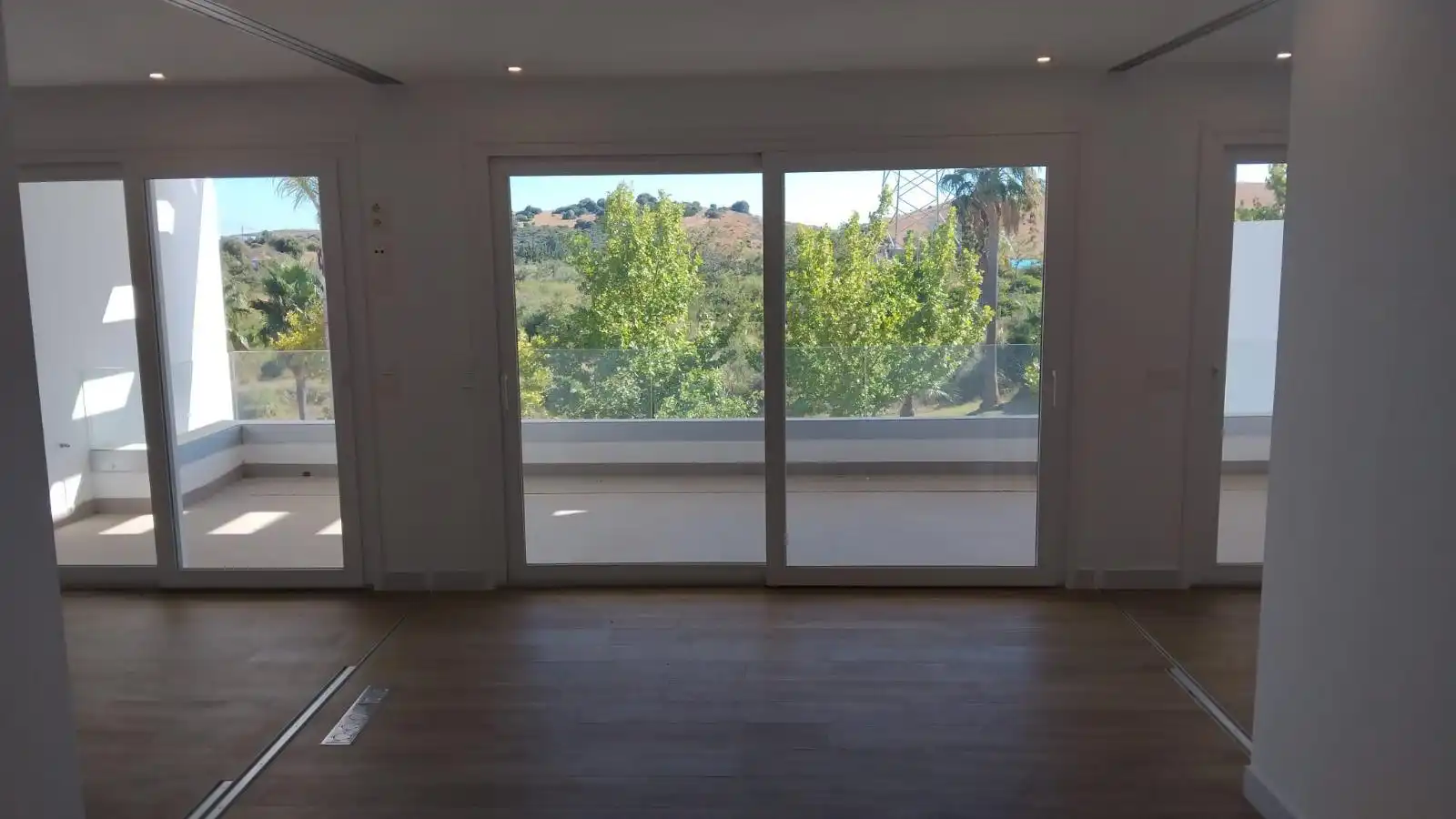 Apartament amb piscina en venda a Casares pueblo, imagen 14