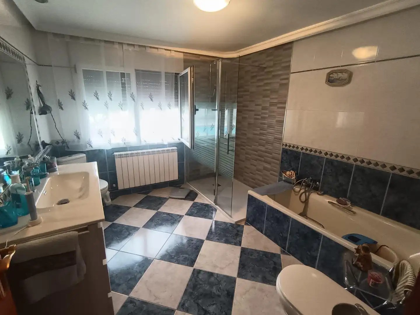 Chalet con piscina en venta en Viana de Cega, imagen 24