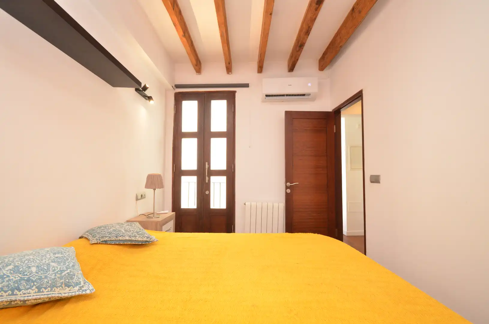 Bedroom of Flat for rent in  Palma de Mallorca  with Air Conditioner, Heating and Furnished