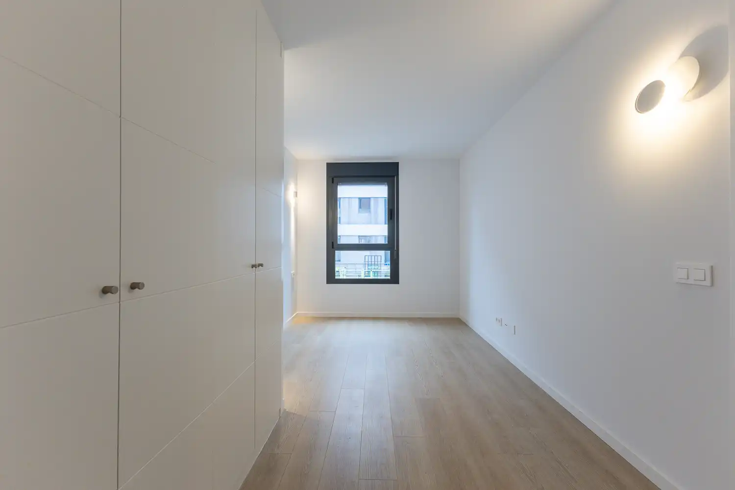 Habitación de Piso de alquiler en Dénia con Aire acondicionado, Calefacción y Trastero